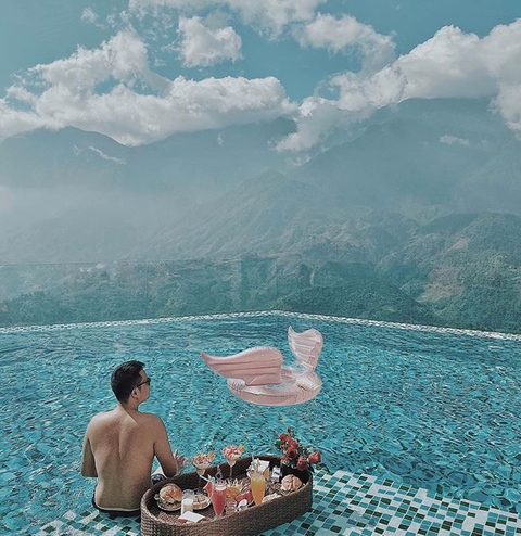 Bamboo Hotel infinity pool Bamboo Hotel infinity pool
